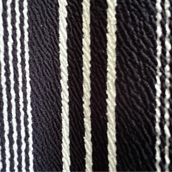 Green Envelope Black and White Striped Blouse Size M - Picture 2 of 3